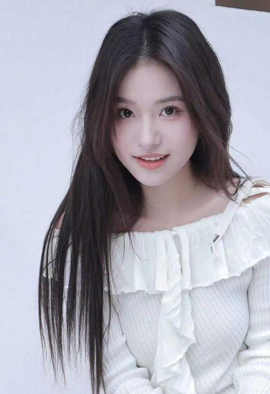 李思潼
